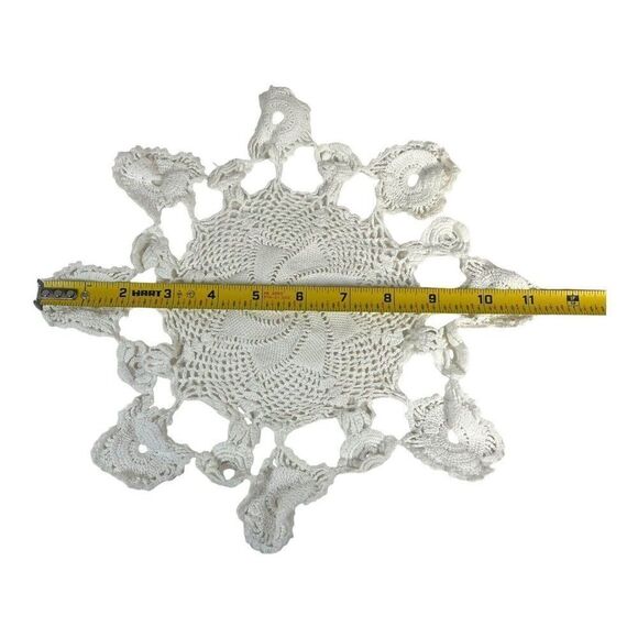 Vintage Crocheted Doilie Fancy 3d Flower SwirlEdge Design 11”x11” Centerpiece - Picture 3 of 4